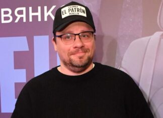 Гарика Харламова увезли в больницу со съемок