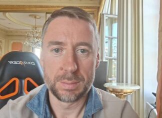 Новый день, новый долг: суд обязал Владислава Бакальчука выплатить Татьяне Ким больше 712 млн