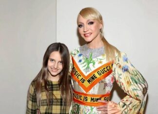 Официально тинейджер: американская внучка Пугачевой отмечает 13-летие