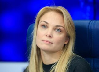 «Семейный день»: появилось редкое совместное фото Татьяны Арнтгольц с Марком Богатыревым и их сыном