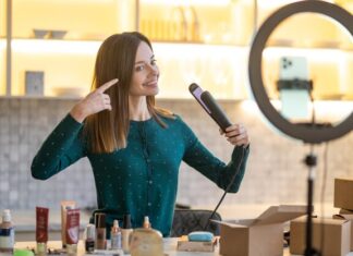 Укладка коротких волос — пошаговые видео-уроки для идеального образа