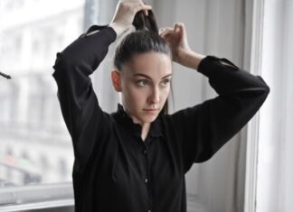 Офисные прически — стильно и просто