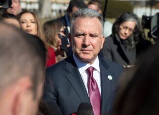 «Агент Кремля»: в США требуют немедленной отставки спецпосланника Трампа Уиткоффа после слива «разговора» с Ушаковым