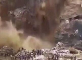 Как минимум 32 человека погибли при обрушении шахты в Конго