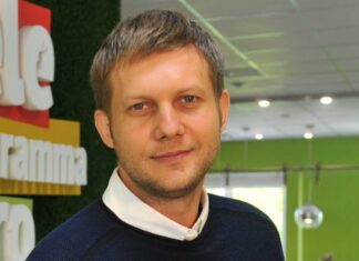 «Садится симпатичный пацанчик, но от него немножечко пахнет»: продюсер Картозия о сумевшем выбиться в люди Корчевникове