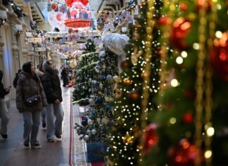 Самые длинные новогодние каникулы и 7 коротких недель: утвержден календарь выходных и праздников в 2026 году