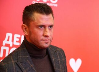 «Скоро будет похож на Микки Рурка после 15-й операции»: поклонники в шоке от внешнего вида Павла Прилучного