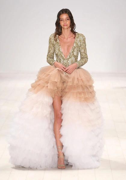 27-летняя модель Versace умерла от сосудистой аномалии