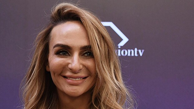 Варнава похвасталась коллекцией обуви на сотни тысяч рублей