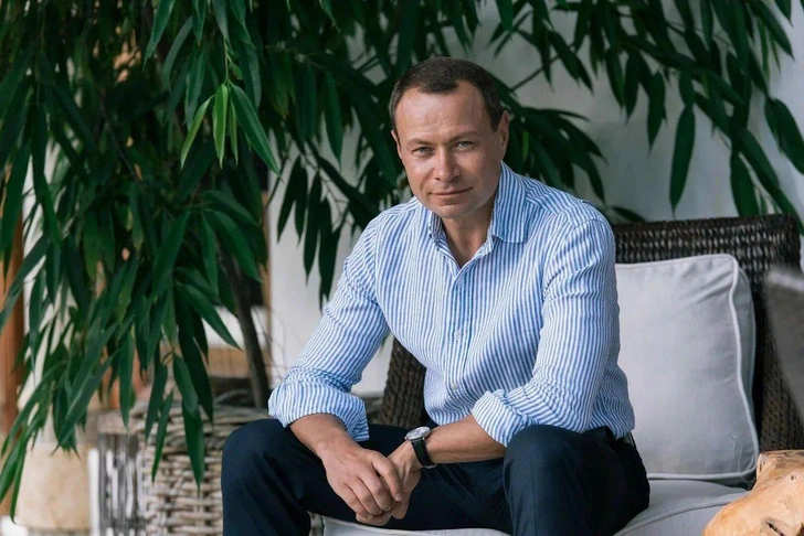 322 квартиры, санаторий и кинотеатр: россияне шокированы количеством недвижимости у экс-мэра Владивостока