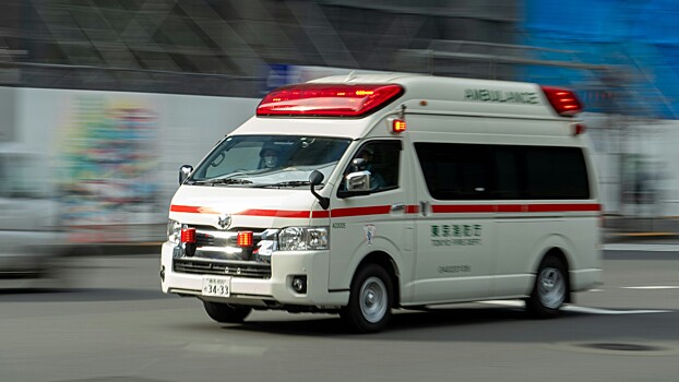 Женщина родила ребенка, застряв в пробке на пути в больницу