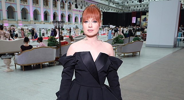 Юлия Савичева прокомментировала обвинения в пластике