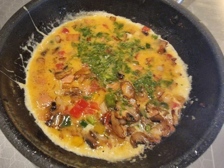 А вы заставляете ребенка доедать до конца? Психологи предупреждают: вы допускаете серьезную ошибку