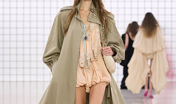 Как носить новый главный тренд летнего гардероба