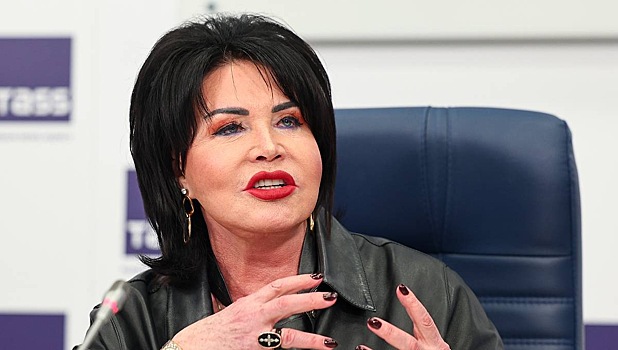 «Похожа на мумию». Надежду Бабкину заподозрили в пластике