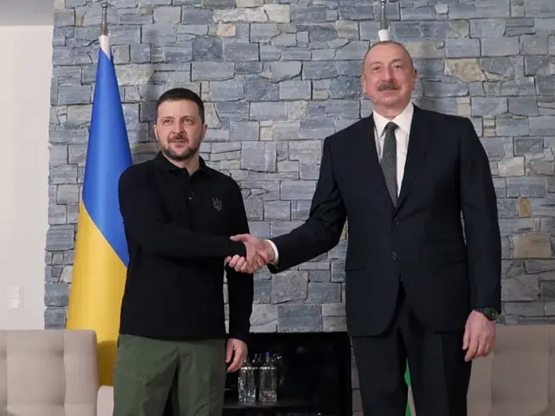 Азербайджан пригрозил отомстить РФ за атаки на свои газовые объекты на Украине. «Война может стать реальностью» — Подоляка