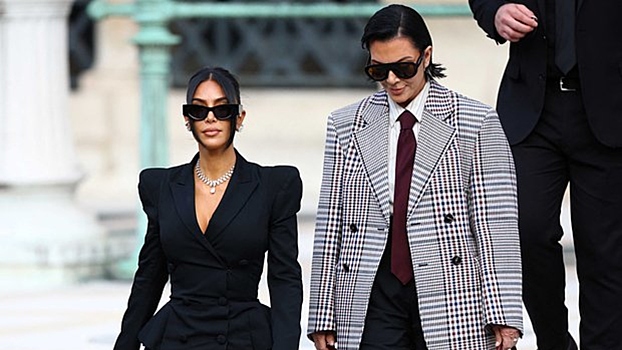 Раскрыт тайный смысл наряда Ким Кардашьян за шесть миллионов долларов