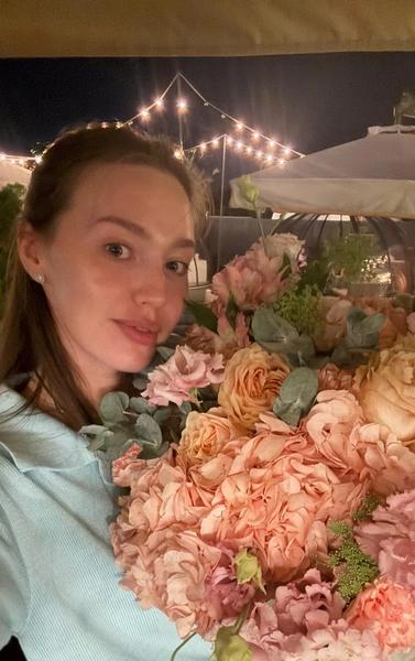 Блеклый интерьер, старые обои: Костенко больше не может жить в съемном доме