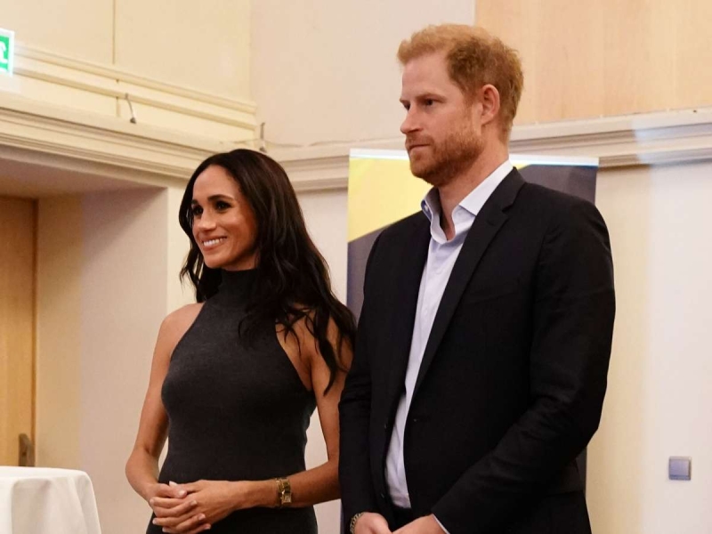 Большая счастливая семья: Меган Маркл показала принца Гарри и «второго мужа» на домашней вечеринке