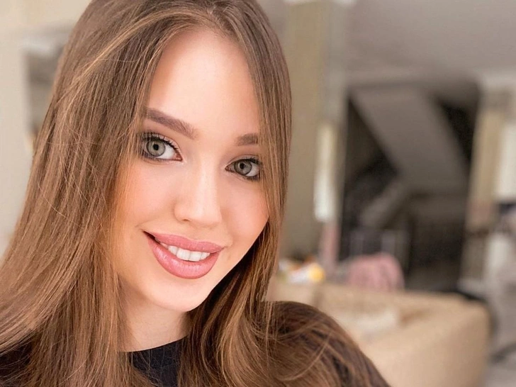 Больше не тайна: Анастасия Костенко стала дипломированным нутрициологом