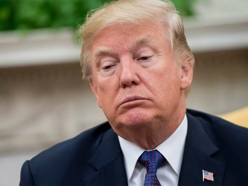 «Бомбят то, что не должны были»: Трамп обрушился с критикой на Украину — участь Зеленского предрешена