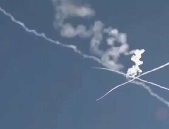 БПЛА ВСУ массово атаковали регионы РФ: под ударом Москва и Подмосковье — есть разрушения