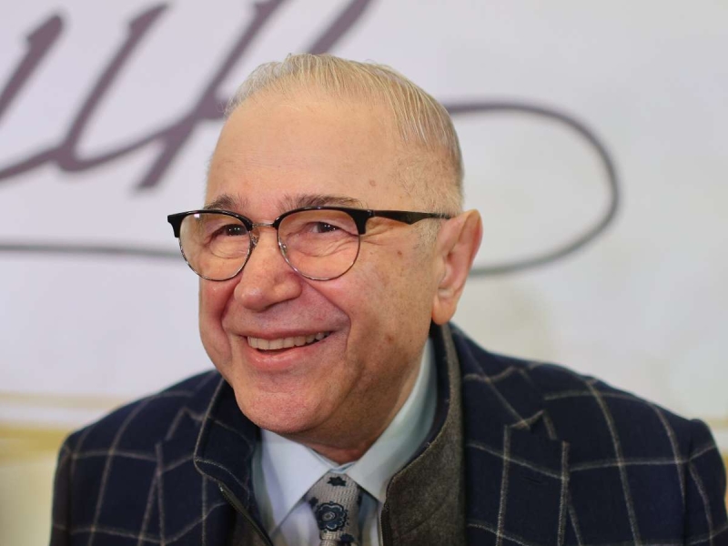 «Бросайте свою швабру»: певица Слава прошлась по Брухуновой и сделала неожиданное предложение Петросяну