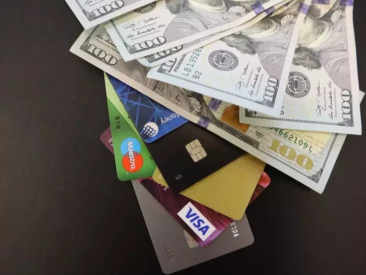 Чего ожидать от доллара белорусам: упадет или вырастет курс