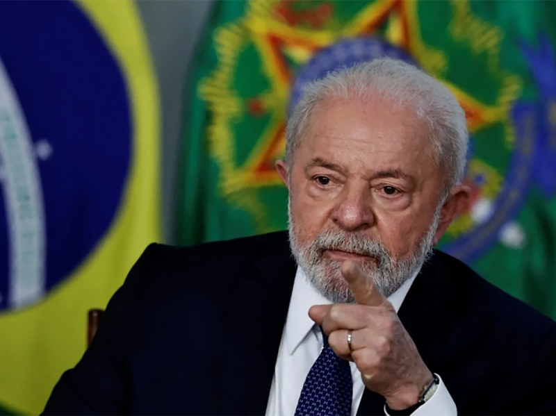 «Чуть не выгнал»: президент Бразилии отказался общаться с посланником Зеленского