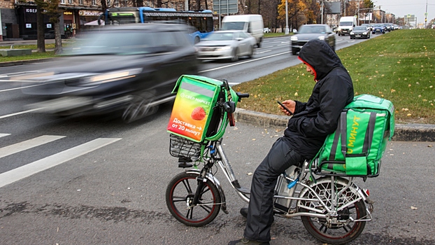 Как подростку легко найти подработку летом