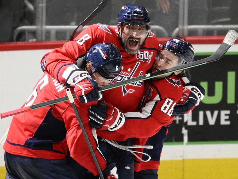 «Да! Да! Я сделал это!»: Овечкин повторил «вечный» рекорд Гретцки по голам в НХЛ