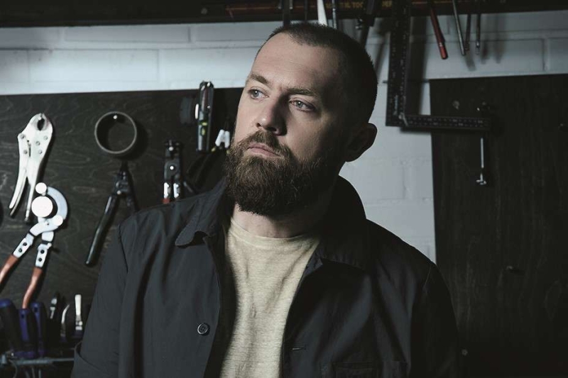 Денис Шведов: «Нельзя ограничивать даже близкого человека»