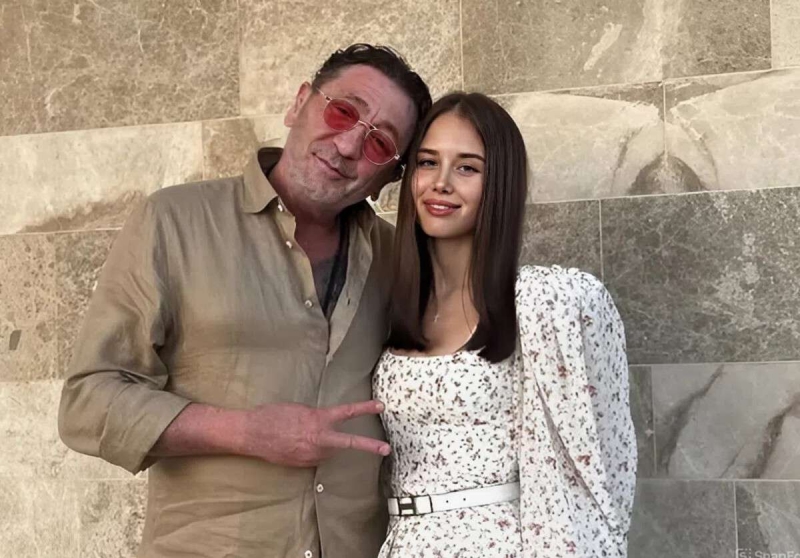 «Детский сад»: Аврору Кибу высмеяли за ответ о подарках для Лепса