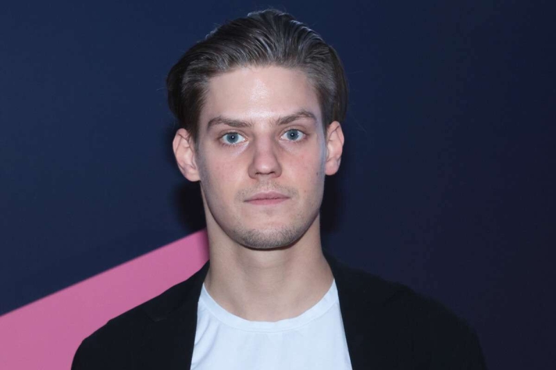 Девушка Павла Табакова поздравила его с днем рождения: совместное фото пары