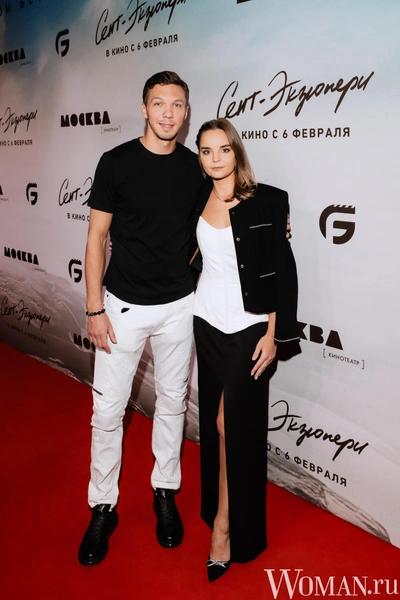 Дина Аверина выходит замуж за Дмитрия Соловьева: «Я сказала ''Да''!»