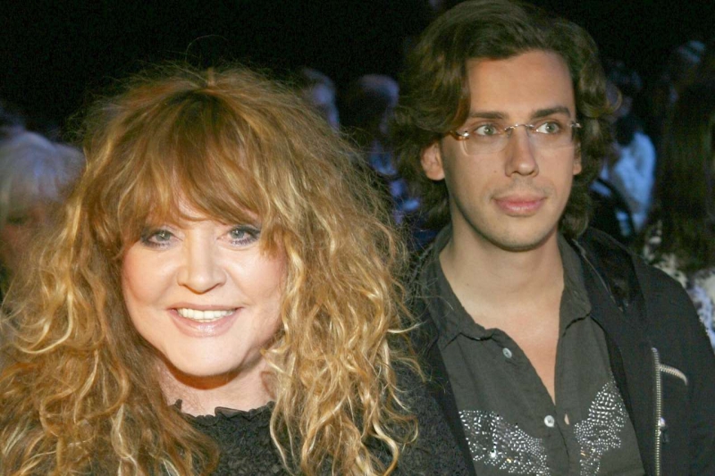 «До чего прекрасная»: Алла Пугачева очаровала соцсети новым фото