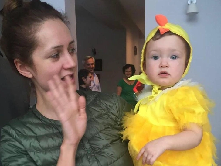 Долгожданной дочке Исаковой и Мороза 10 лет: какой растет Варвара Юрьевна