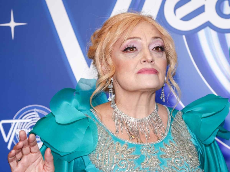 Два развода, лишение родительских прав и
копеечные алименты: скандальные слухи о личной жизни единственного сына Кадышевой