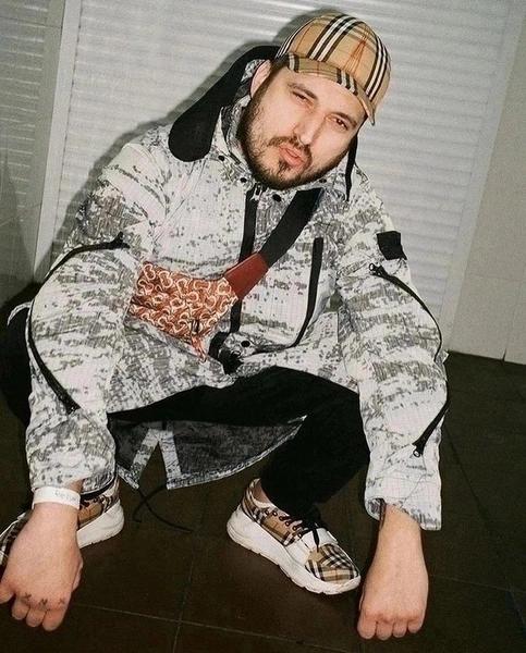 Экс-жена Паши Техника осталась с ипотекой на 9 млн, но деньги сына не тронет