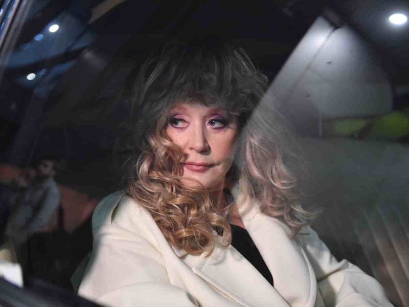 «Если ты не замолчишь — объясним, как это делается»: продюсер Киркорова в тяжелом состоянии из-за фанатов Пугачевой