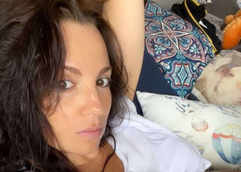 «Это адок»: Светлана Светикова пожаловалась на родительские чаты