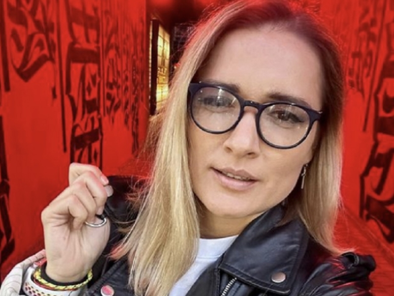 «Это могло меня сломать»: Ольга Солнце из «Дома-2» похоронила человека, который ее спас