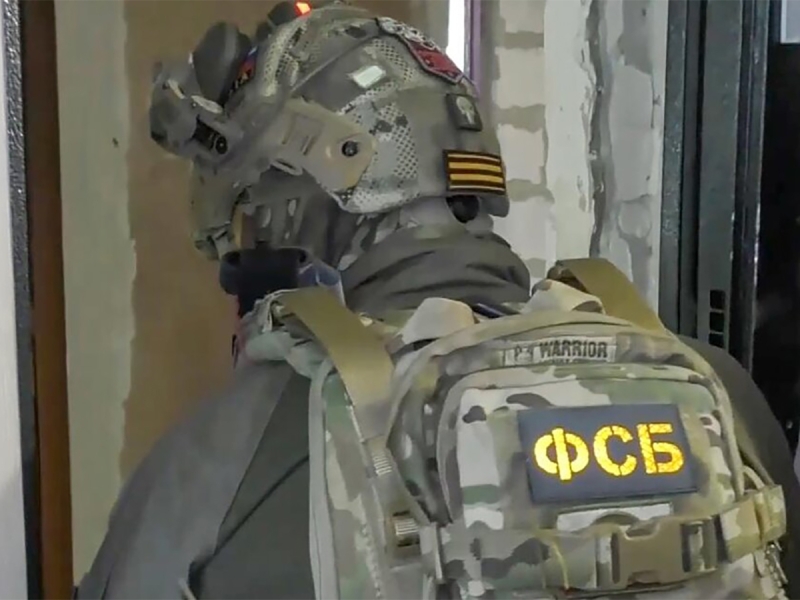 ФСБ: СБУ пытались взорвать самолет с высокопоставленным российским чиновником