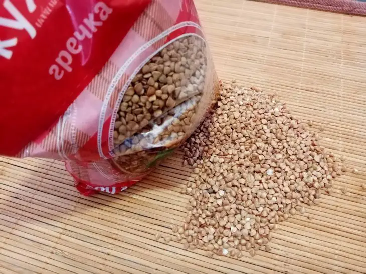 Гречка с грибами как в столовой: ностальгический рецепт, который работает