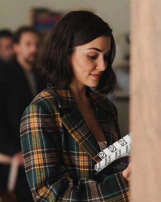 Ханде Эрчел и испытание чувств временем в новом фильме «Два мира, одно желание»