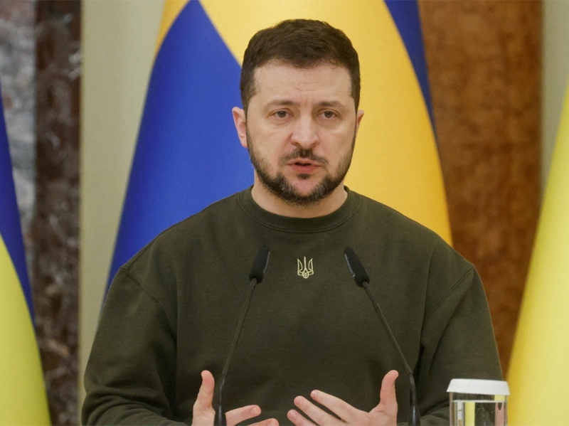 «Я не знаю, где все эти деньги»: признание Зеленского вызвало шок на Западе