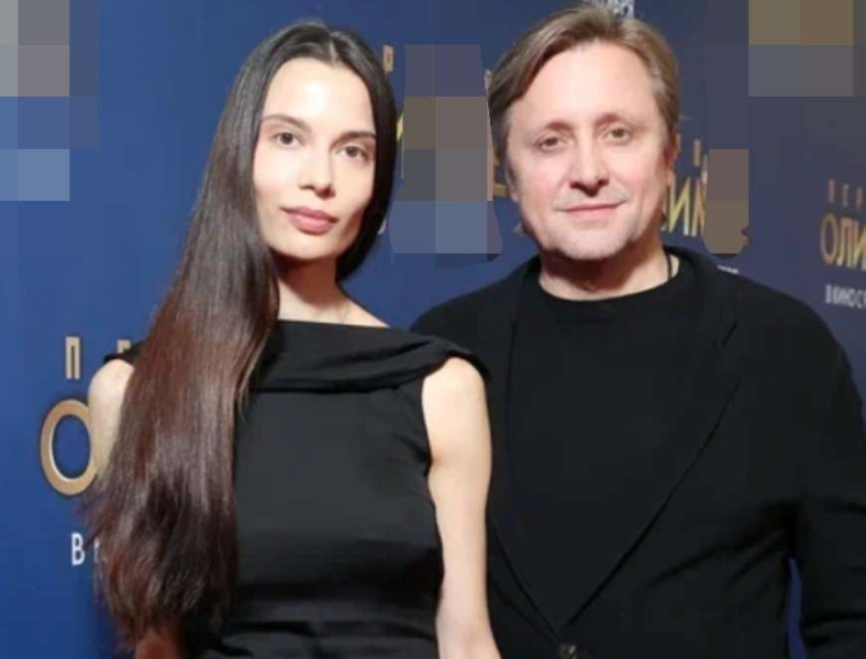 Кадры недели: Лариса Рубальская стала актрисой, Михалковы показали подросших детей