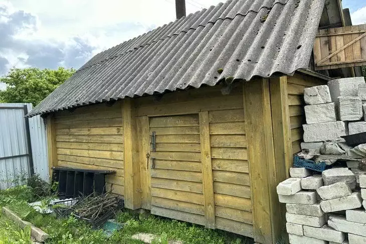 Как превратить старый сарай в изюминку дачного участка: вы даже не догадывались