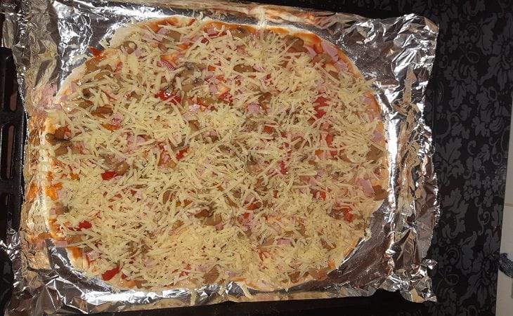 Как приготовить пиццу лучше, чем в Италии, за 15 минут