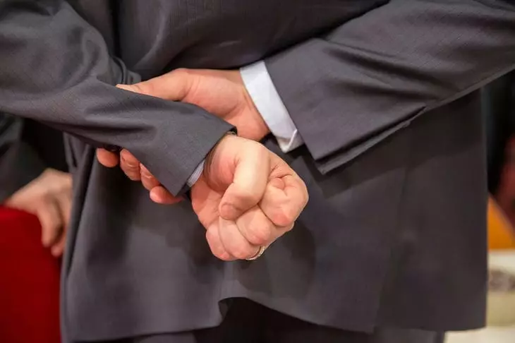 Как реагировать на оскорбления: 3 фразы, после которых ваш собеседник замолчит